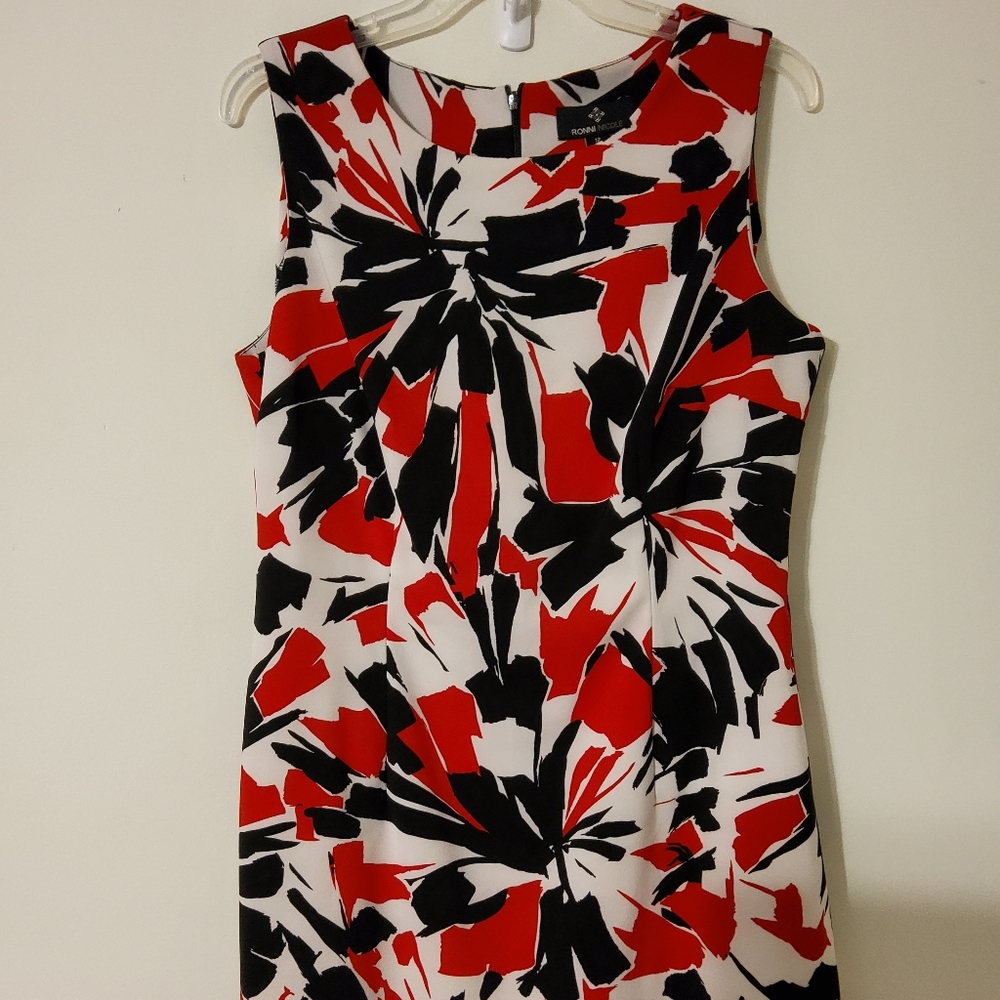 Ronni Nicole Stretch Red/Black/White Geo Print Sleeveless Sheath Dress Sz 12 - Picture 2 of 10